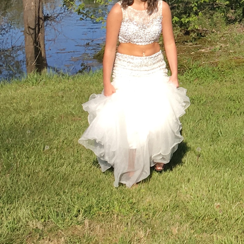 Prom Dress - Picture 3 of 3